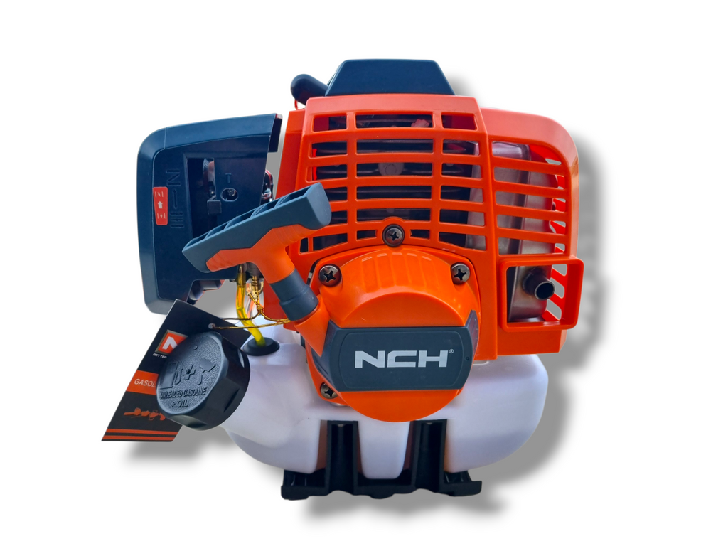 Motocoasa pe Benzină NCH 630, Motor 63 CC, Putere 2.2 CP, Accesorii de Tăiere Incluse, Design Japonez