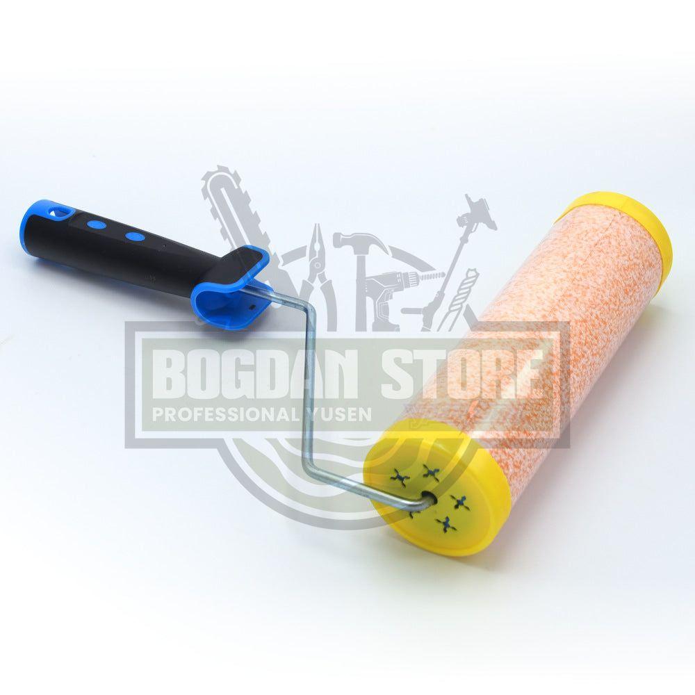 Trafalet cu mâner ergonomic și rolă din microfibră